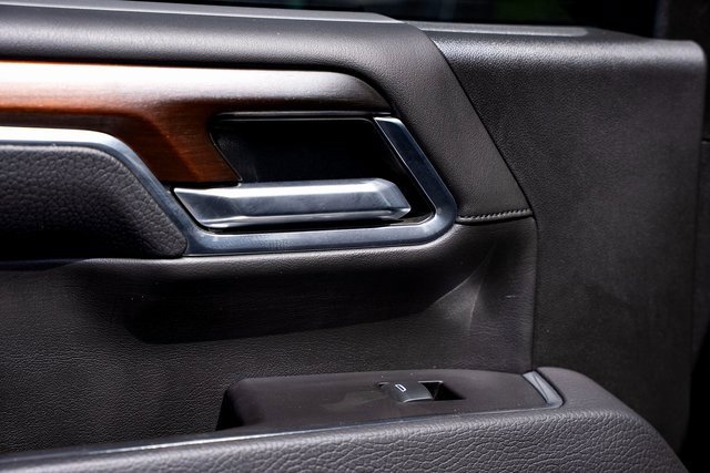 Used 2024 GMC Sierra 3500 Denali w/ Denali Reserve Package image 60