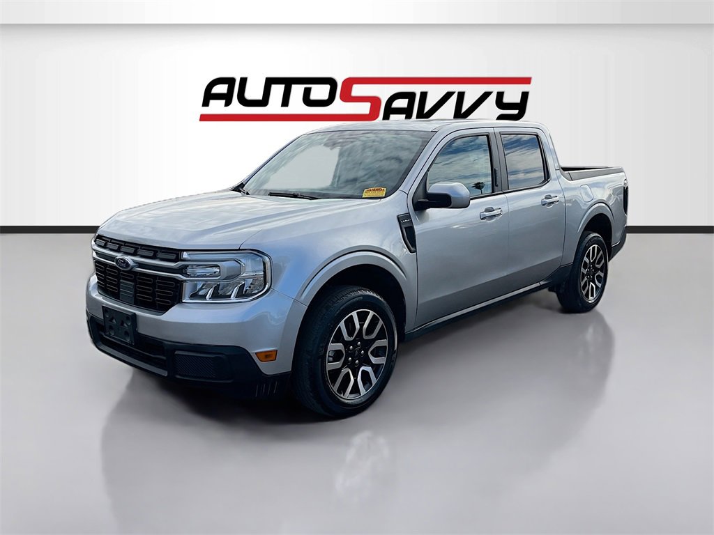 Used 2023 Ford Maverick Lariat w/ Lariat Luxury Package image 3