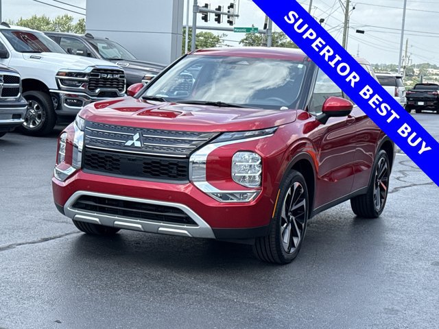 Used 2023 Mitsubishi Outlander SE FWD image 14