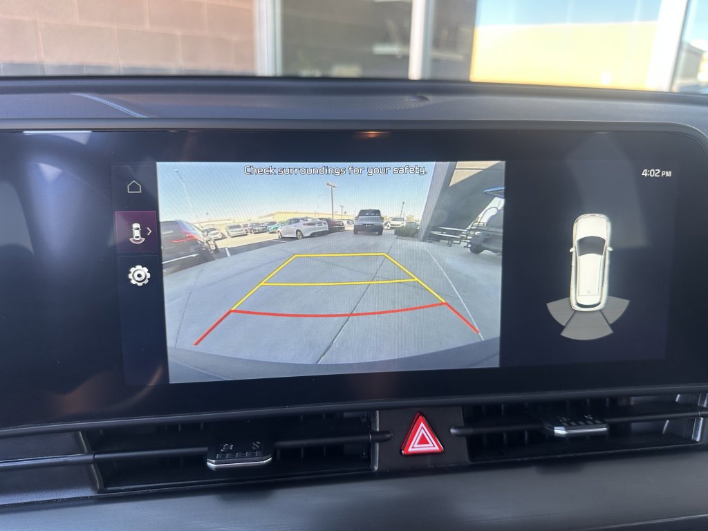 Used 2025 Kia Sportage EX image 27