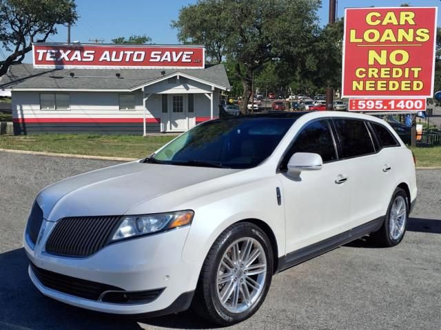 Used 2015 Lincoln MKT AWD w/ Equipment Group 201A image 1