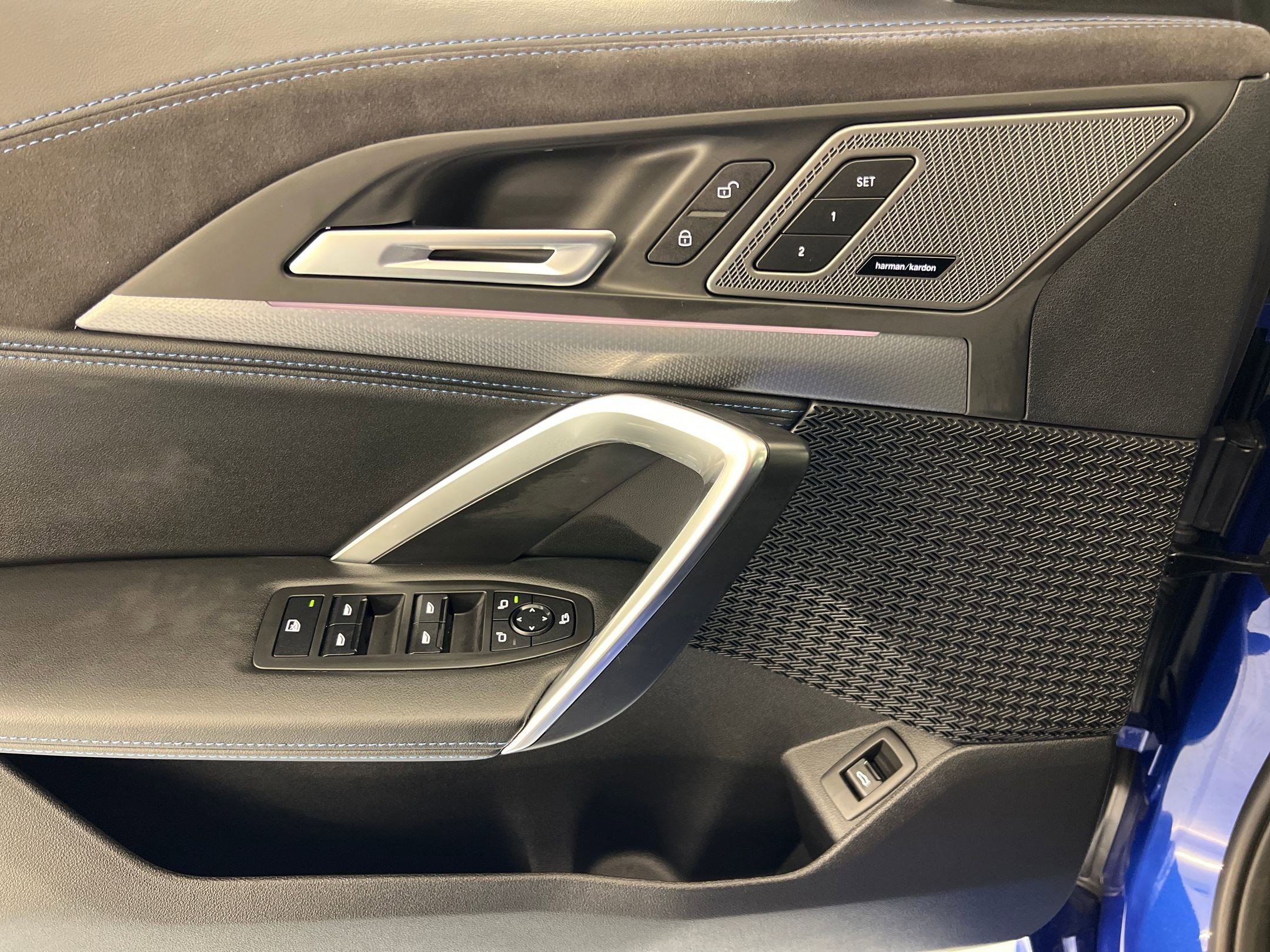 Used 2026 BMW X2 M35i w/ Technology Package image 12