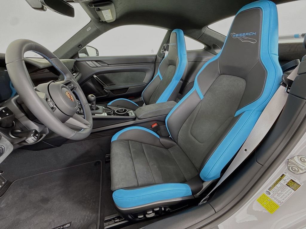 Used 2026 Porsche 911 GT3 RWD image 5
