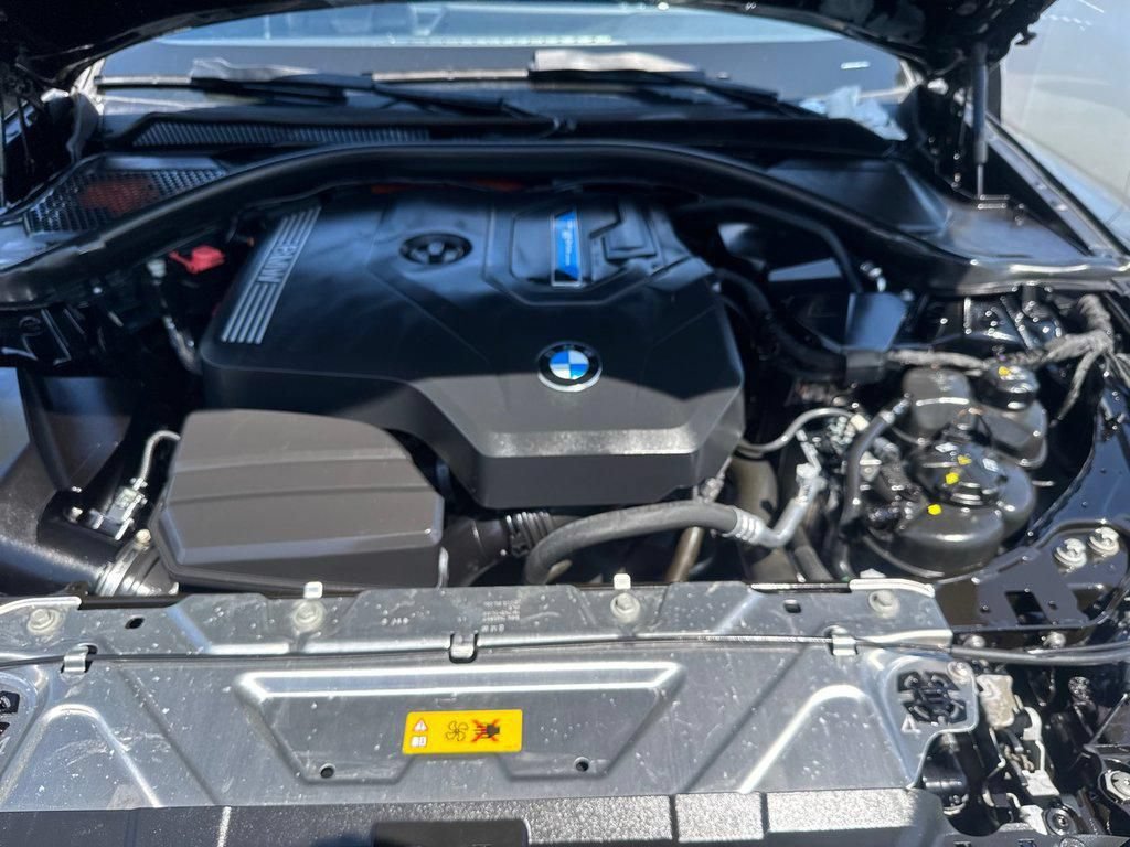 Used 2024 BMW 330e xDrive AWD/4WD image 30