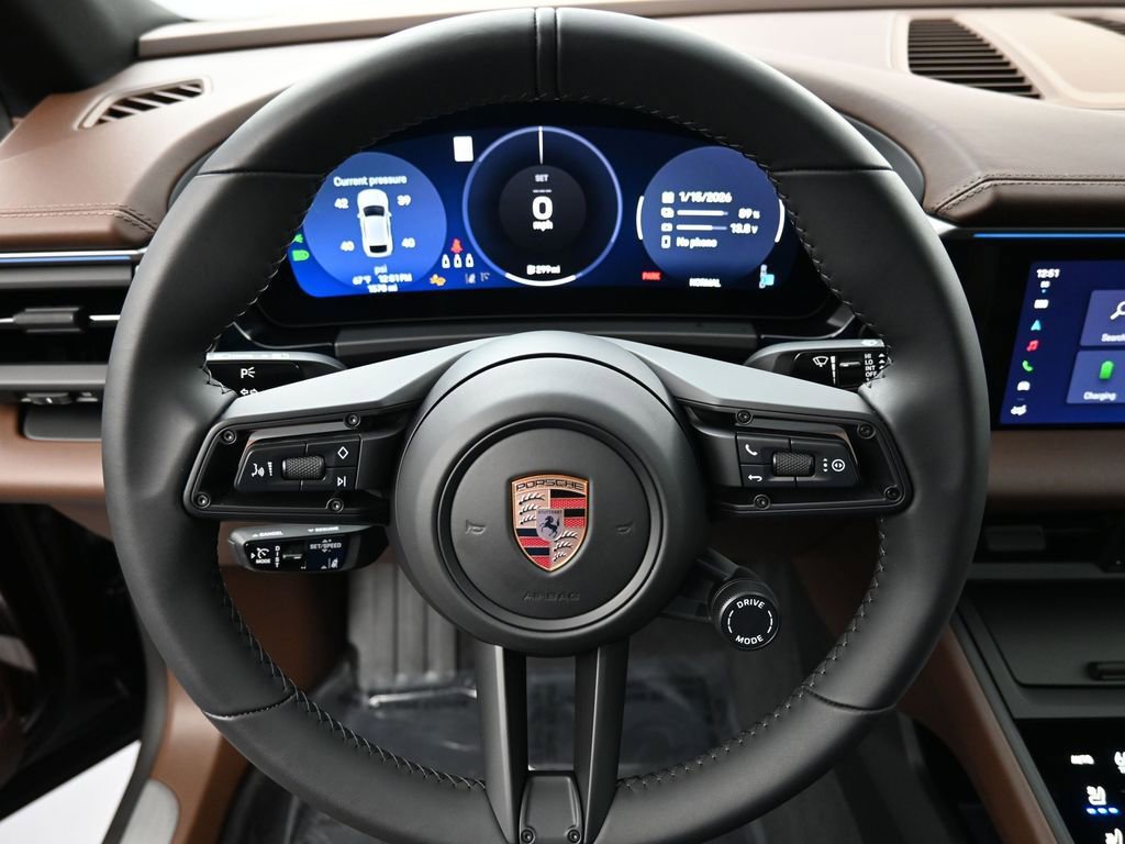 Certified 2025 Porsche Macan 4 Electric image 11