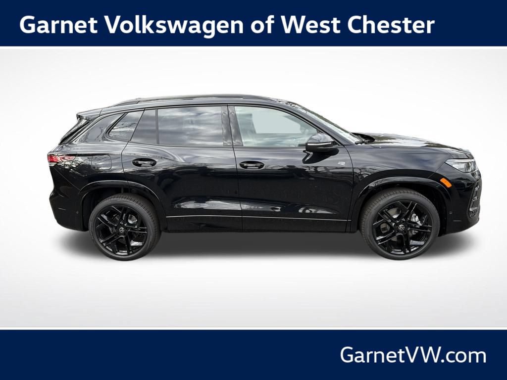 New 2026 Volkswagen Tiguan SE R-Line AWD/4WD image 6