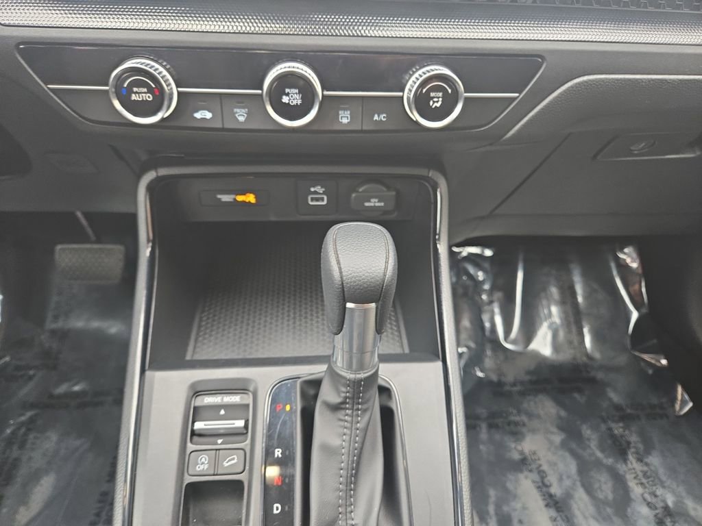 Used 2025 Honda CR-V LX image 11
