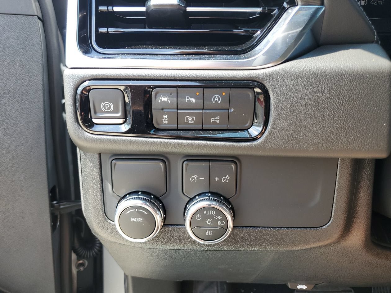 New 2026 GMC Yukon Denali RWD image 29