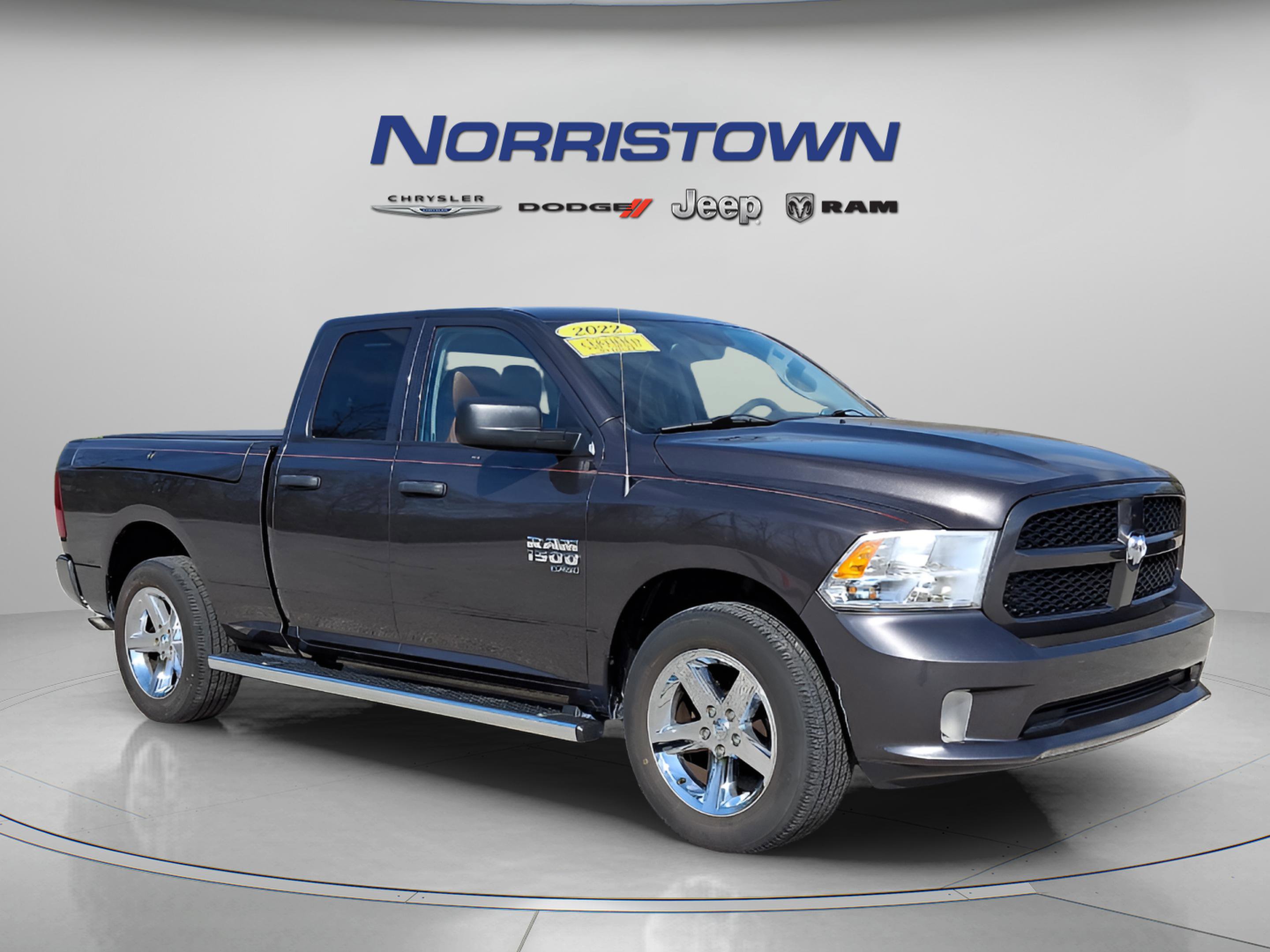 Certified 2022 RAM 1500 Express AWD/4WD image 1