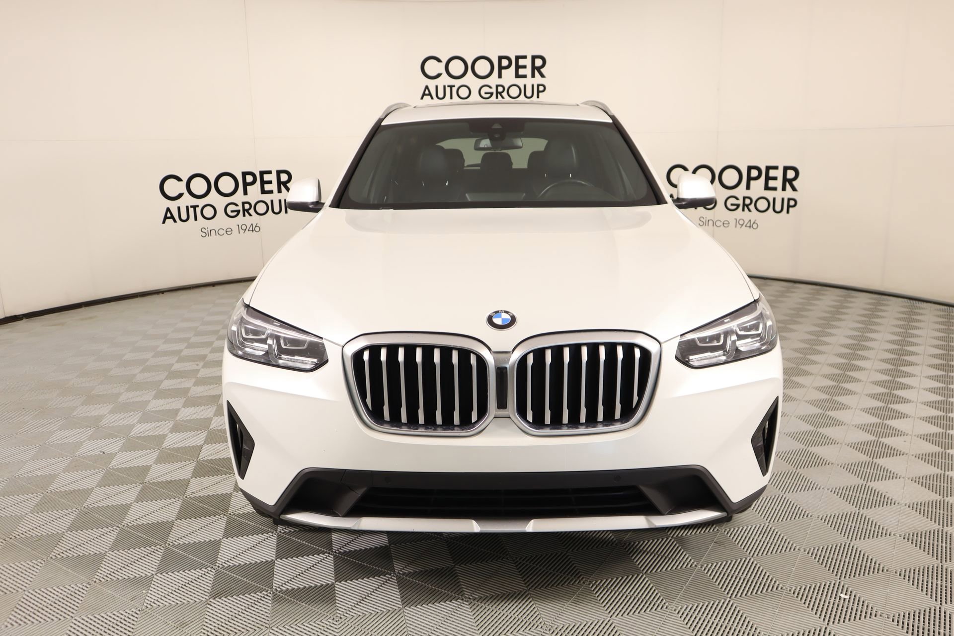 Used 2024 BMW X3 sDrive30i image 11