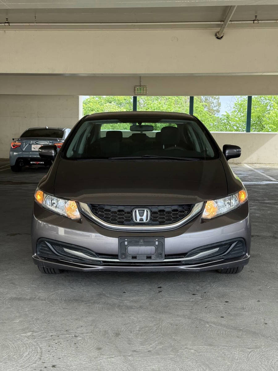 Used 2015 Honda Civic SE image 2