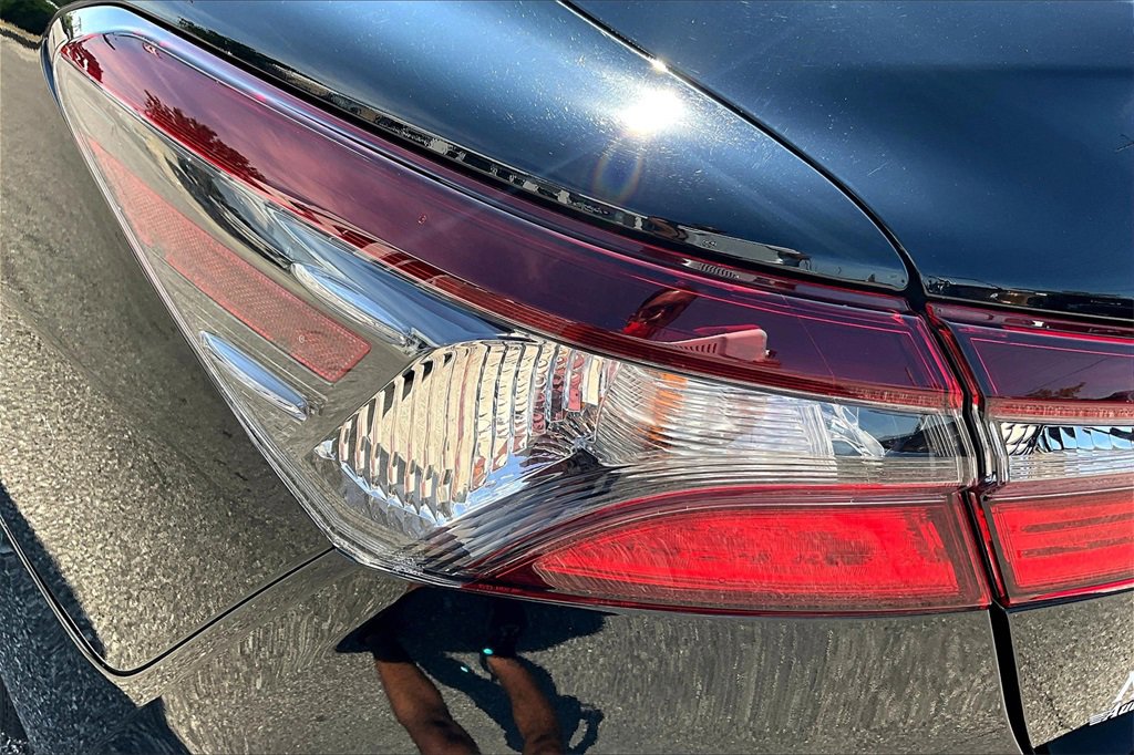 Used 2024 Toyota Camry LE image 29