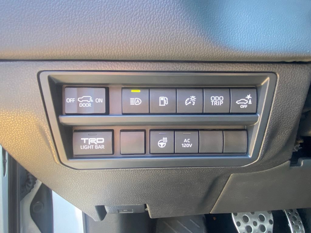 Used 2025 Toyota Sequoia TRD Pro AWD/4WD image 16