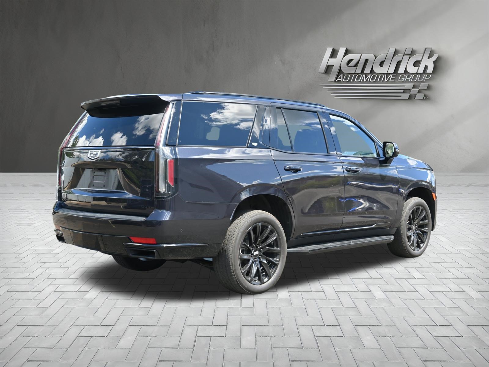 Used 2023 Cadillac Escalade Sport w/ LPO, ONYX Package AWD/4WD image 9