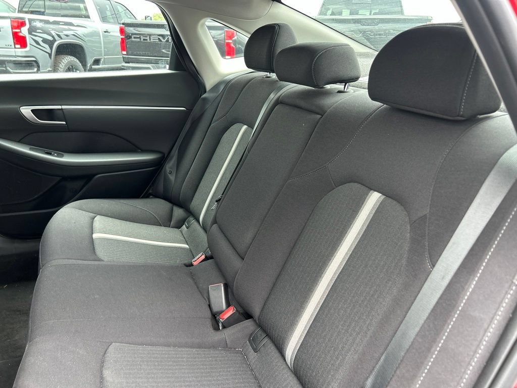Used 2025 Hyundai Sonata SEL FWD image 34