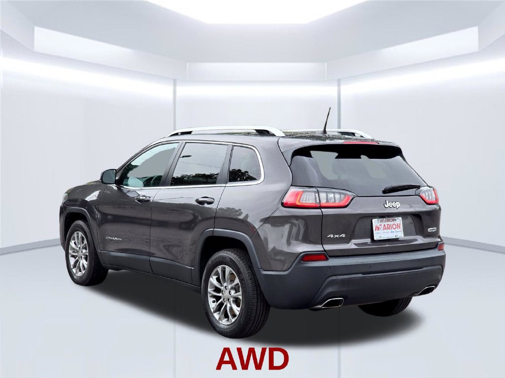 Used 2019 Jeep Cherokee Latitude Plus w/ Comfort/Convenience Group AWD/4WD image 16