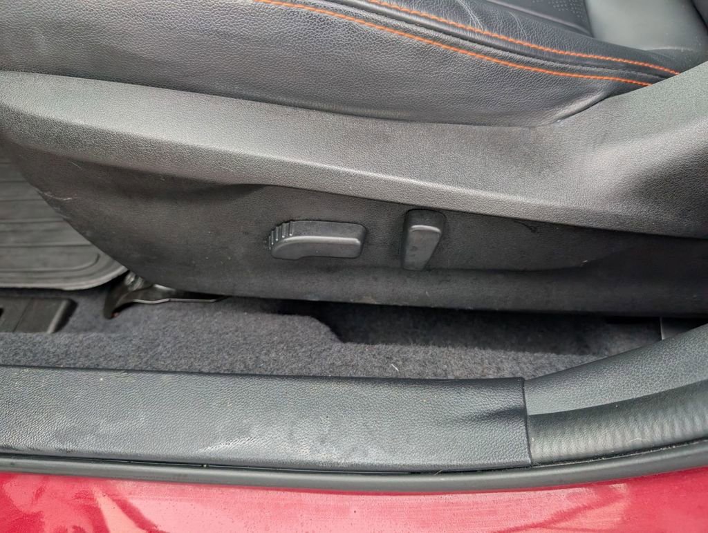 Used 2019 Subaru Crosstrek 2.0i Limited w/ Moonroof Package w/Navigation image 22