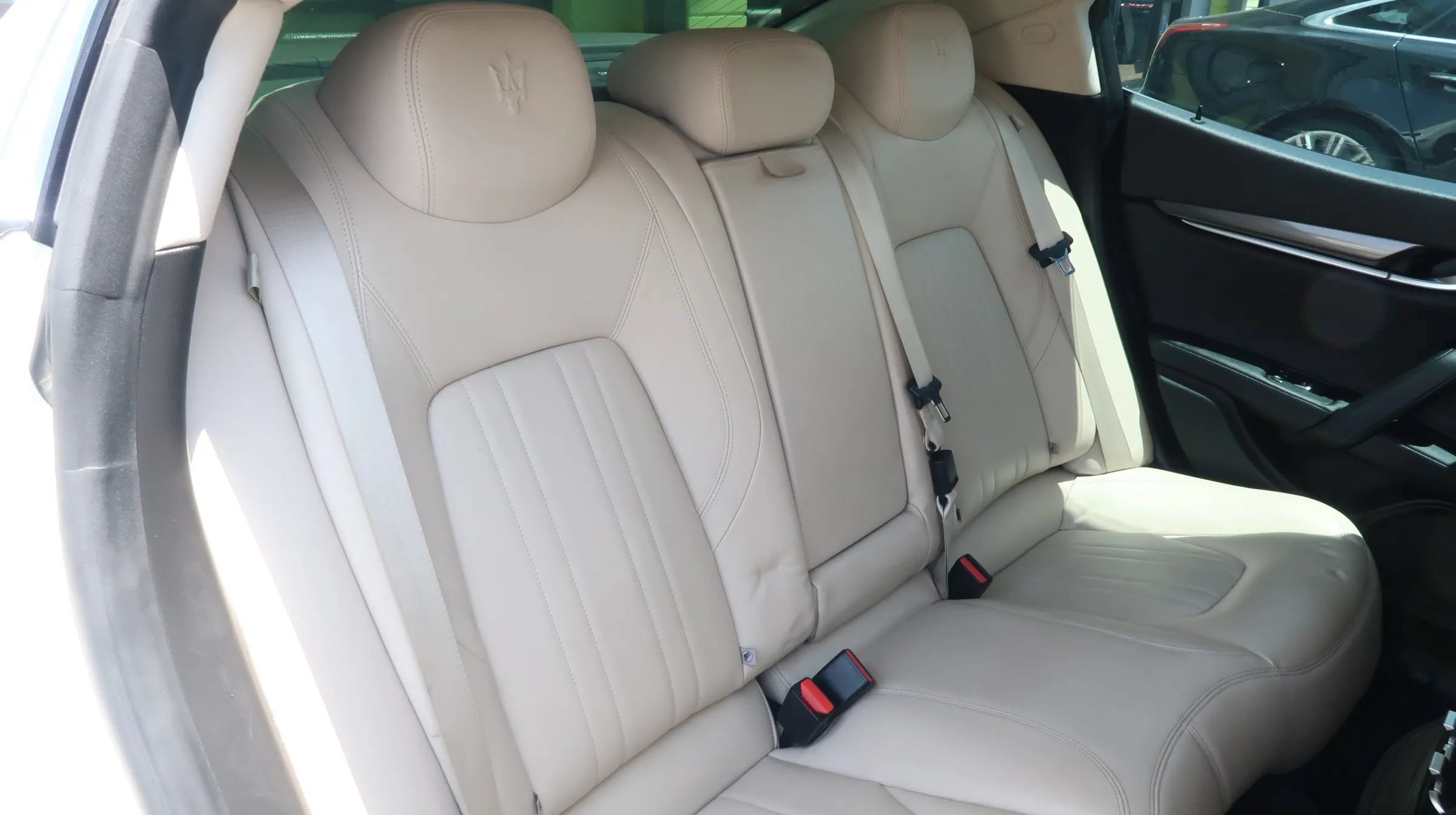 Used 2020 Maserati Ghibli RWD image 24