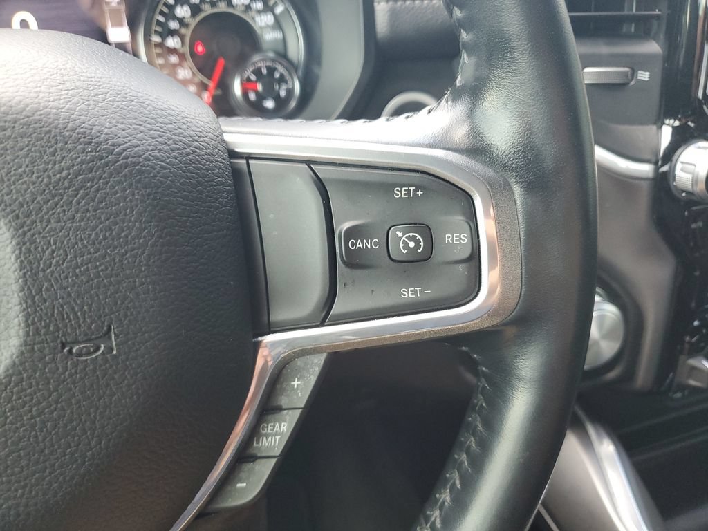 Used 2023 RAM 1500 Laramie AWD/4WD image 21