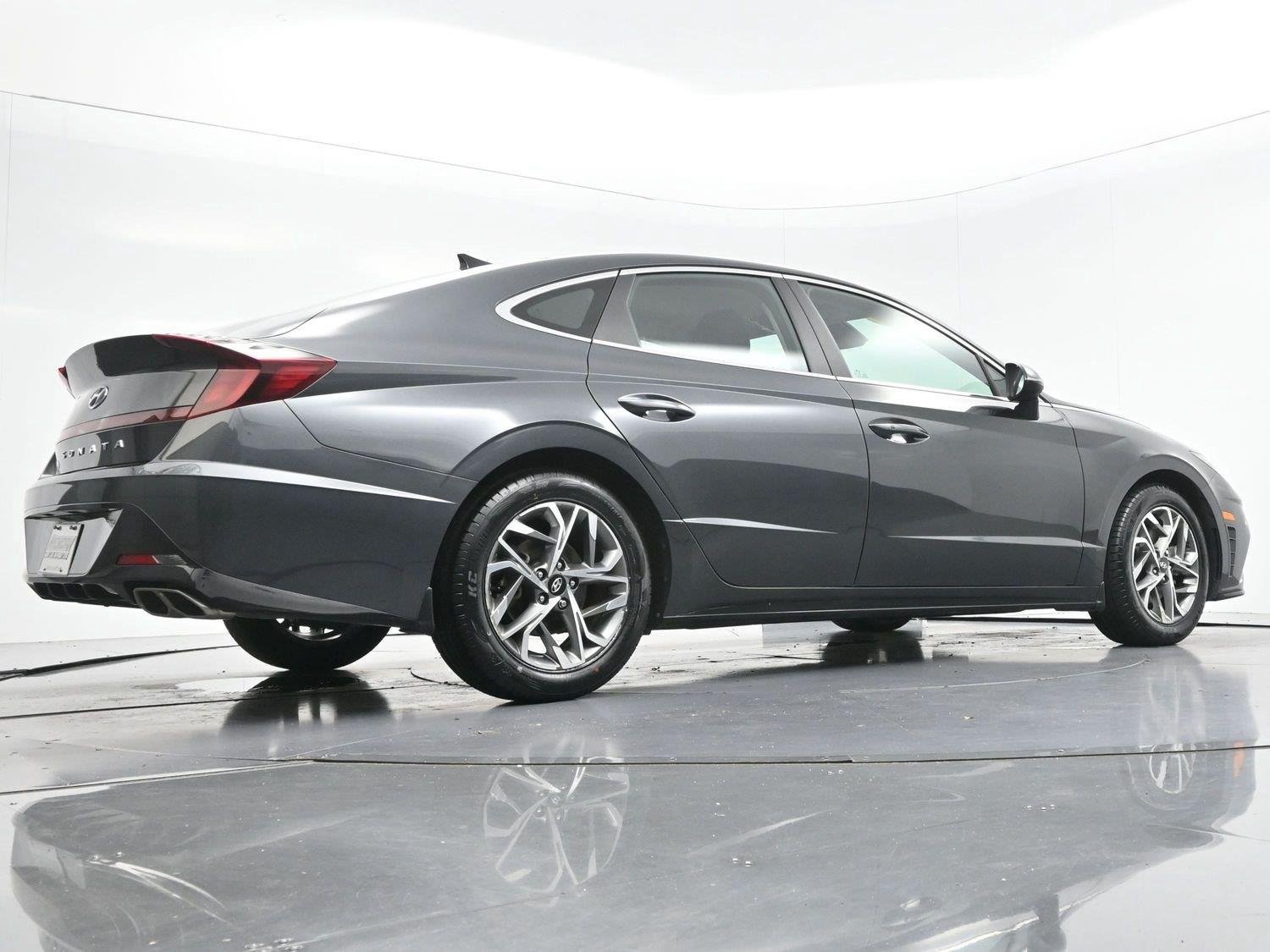 Used 2022 Hyundai Sonata SEL FWD image 43