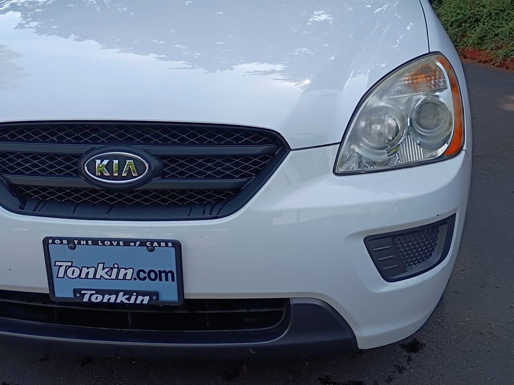 Used 2007 Kia Rondo LX FWD image 9