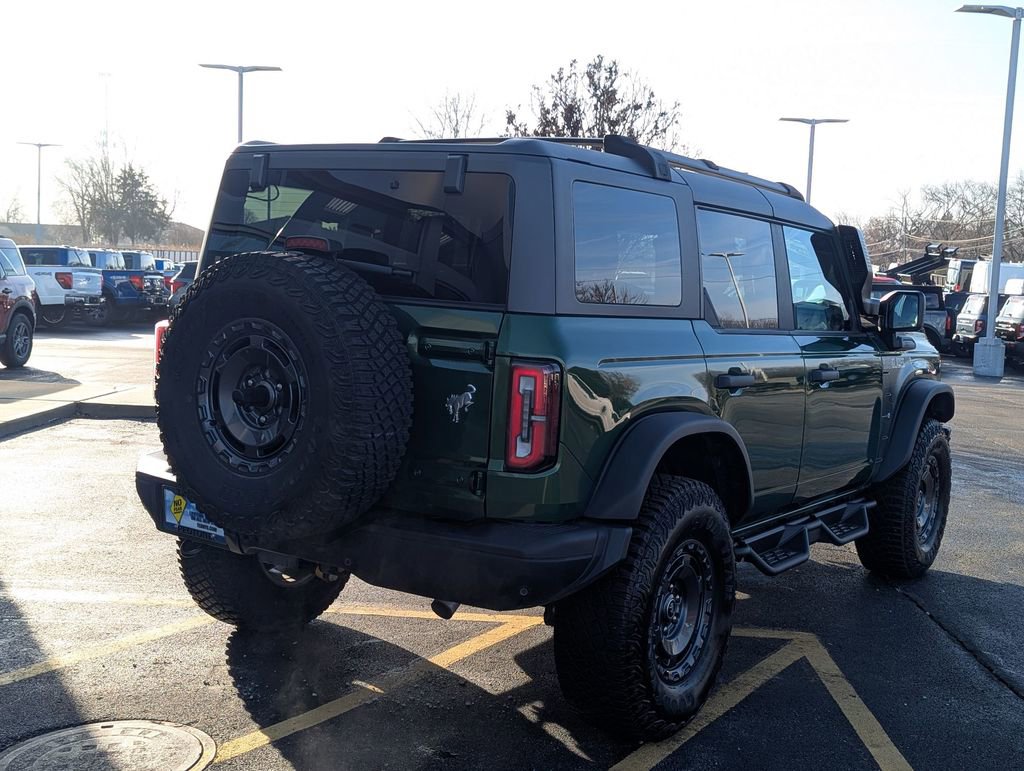 Used 2024 Ford Bronco Everglades image 3