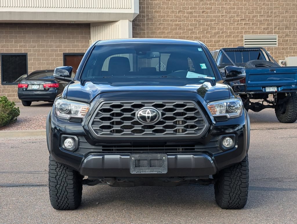 Used 2020 Toyota Tacoma TRD Off-Road AWD/4WD image 2