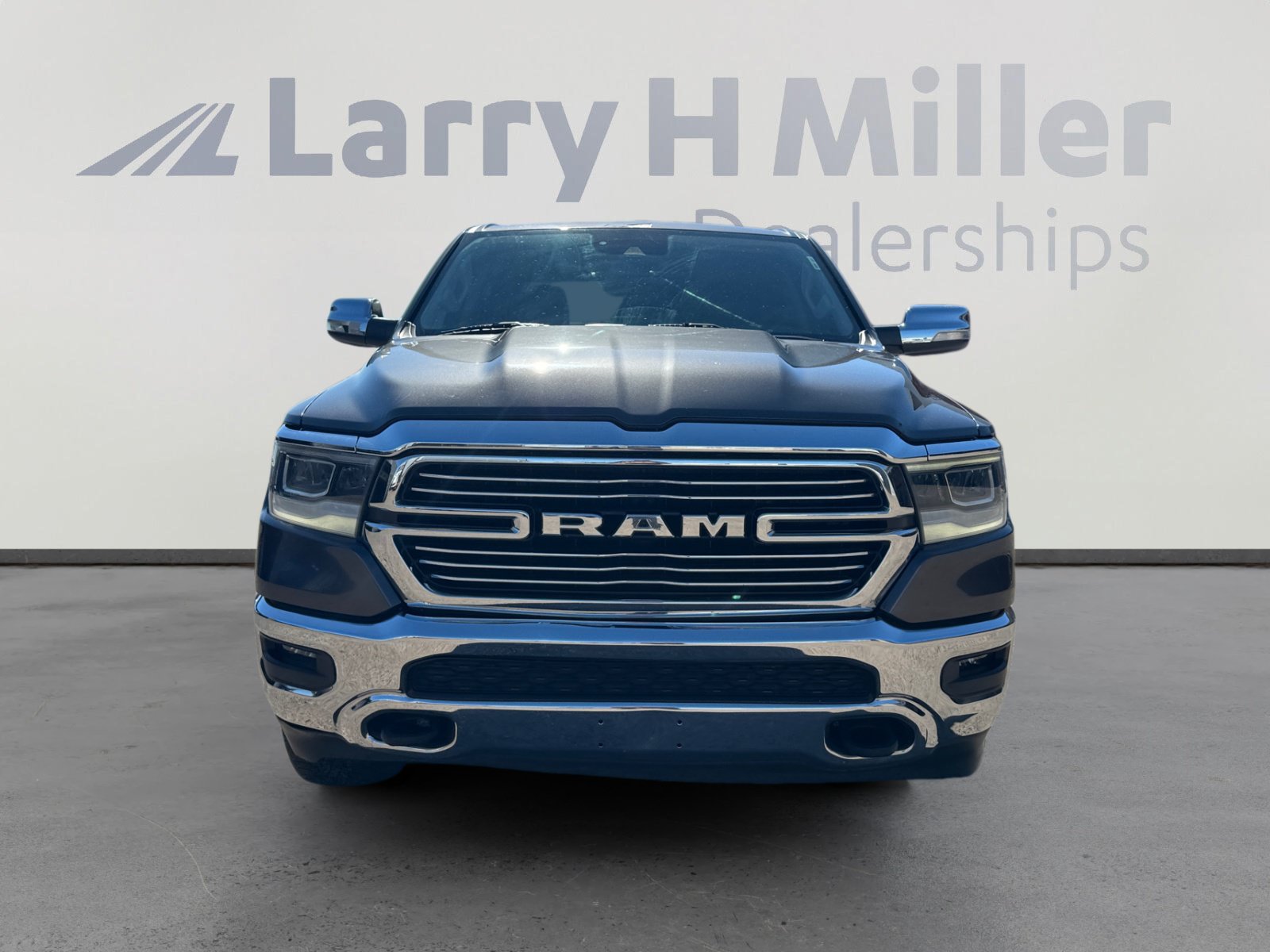 Used 2021 RAM 1500 Laramie w/ Off Road Group AWD/4WD image 8