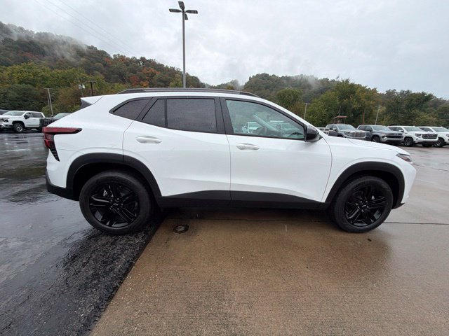 New 2026 Chevrolet Trax ACTIV w/ Driver Confidence Package FWD image 8