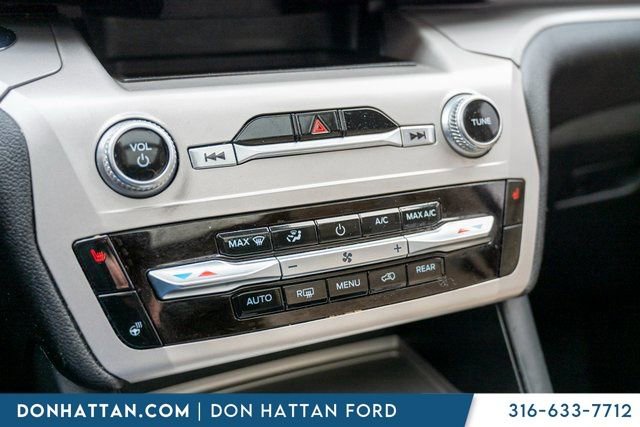 Used 2023 Ford Explorer XLT w/ Equipment Group 202A image 10