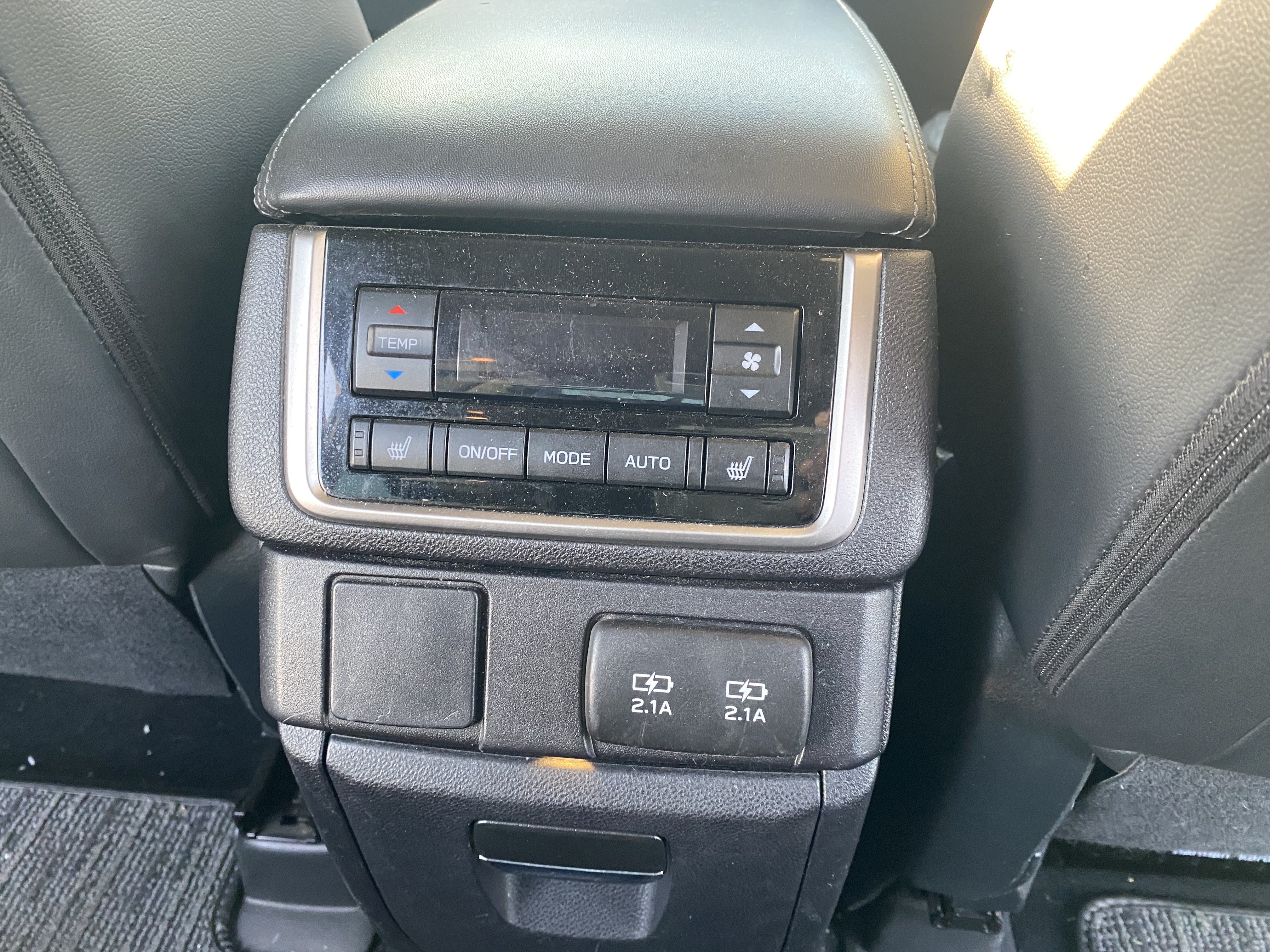 Used 2019 Subaru Ascent Limited AWD/4WD image 22