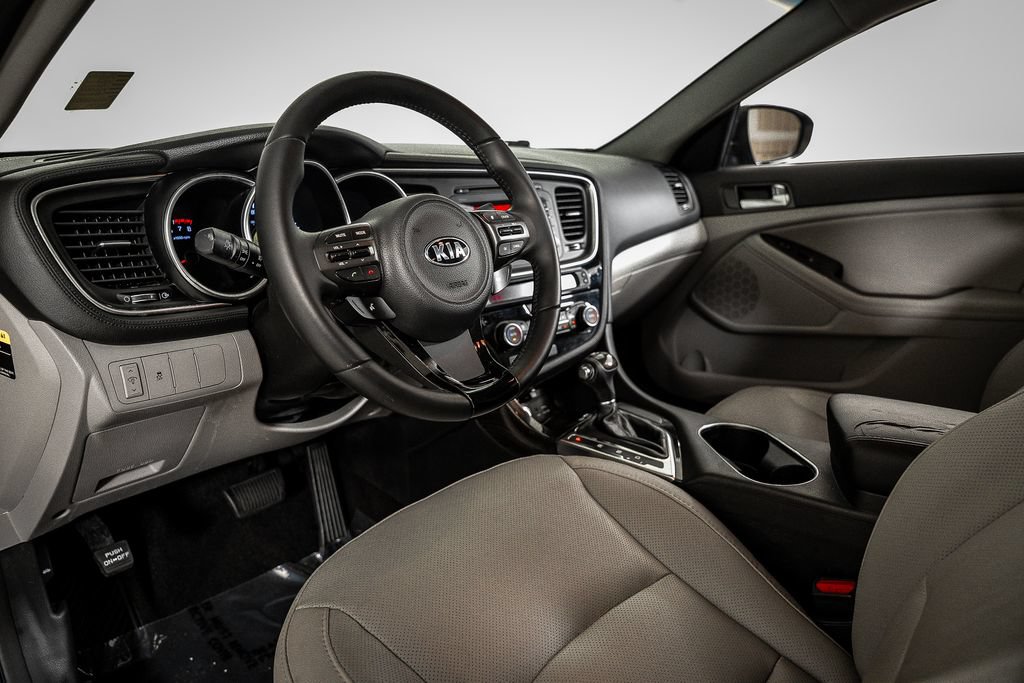 Used 2015 Kia Optima EX FWD image 26