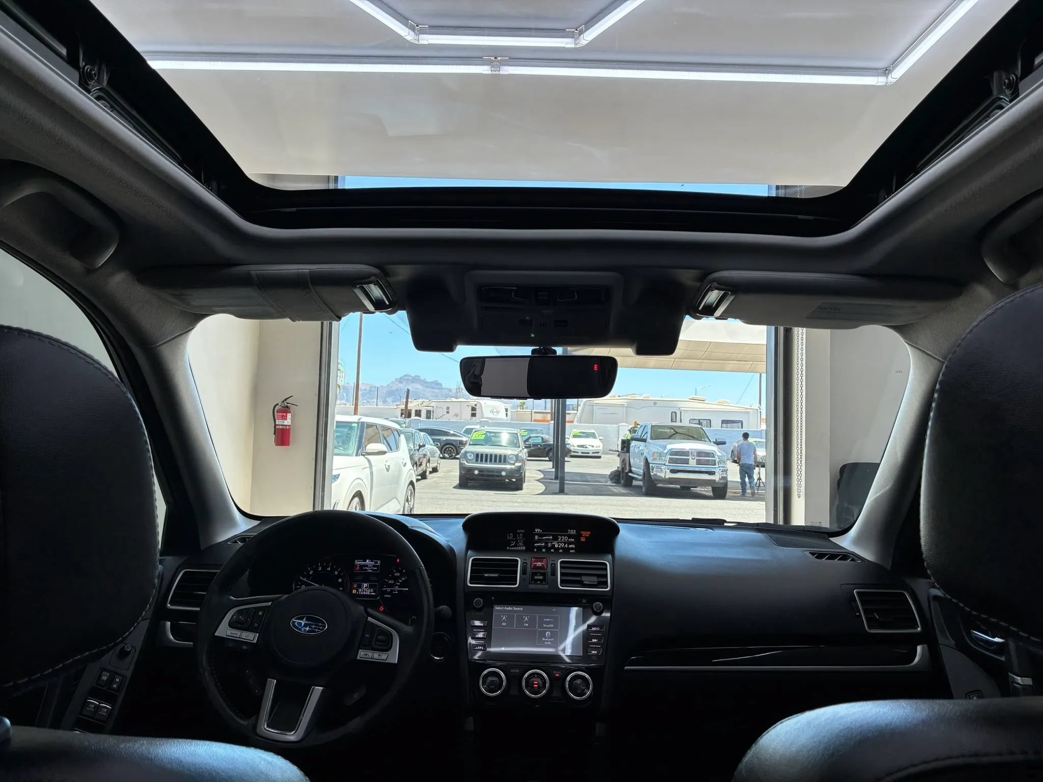 Used 2017 Subaru Forester 2.5i Touring AWD/4WD image 20