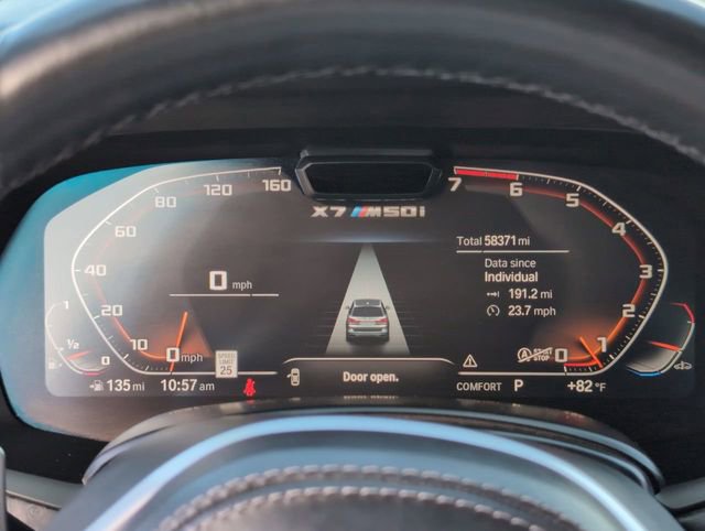 Used 2021 BMW X7 M50i image 12