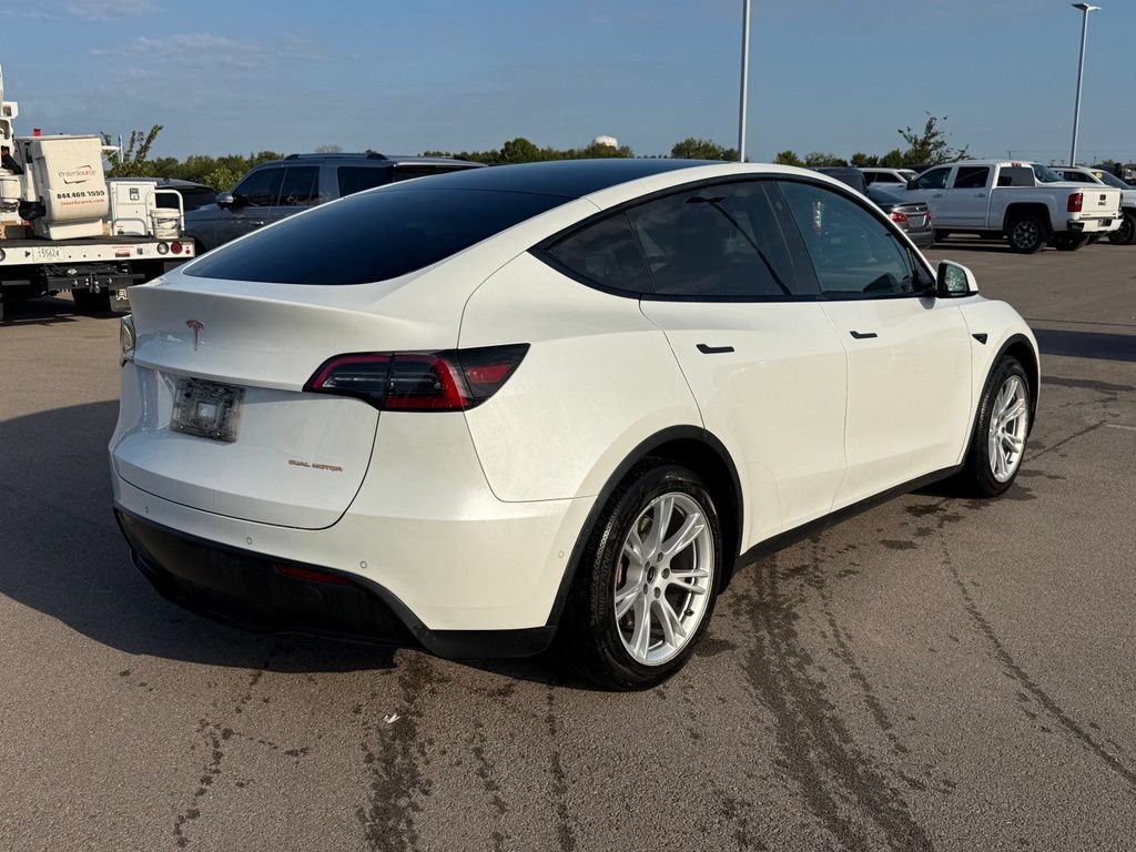Used 2021 Tesla Model Y Long Range AWD/4WD image 15