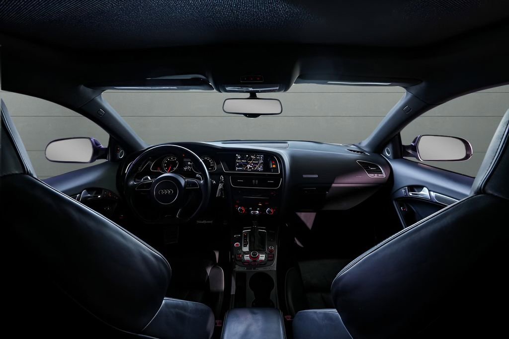 Used 2015 Audi RS 5 Coupe w/ Technology Package image 17