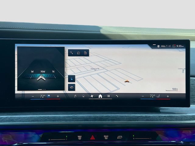 Used 2025 BMW i7 xDrive60 AWD/4WD image 32