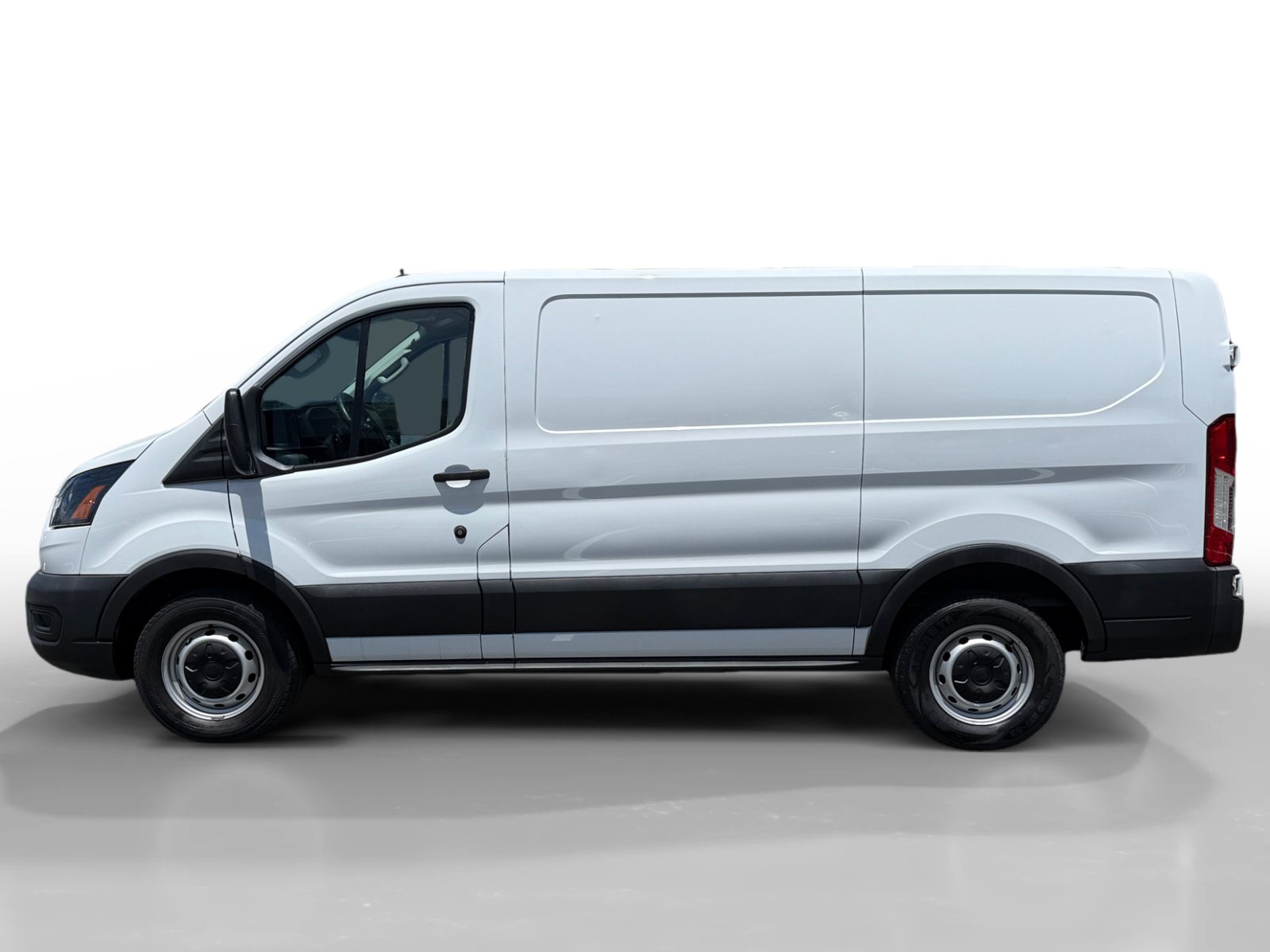 Used 2023 Ford Transit 150 Low Roof RWD image 2