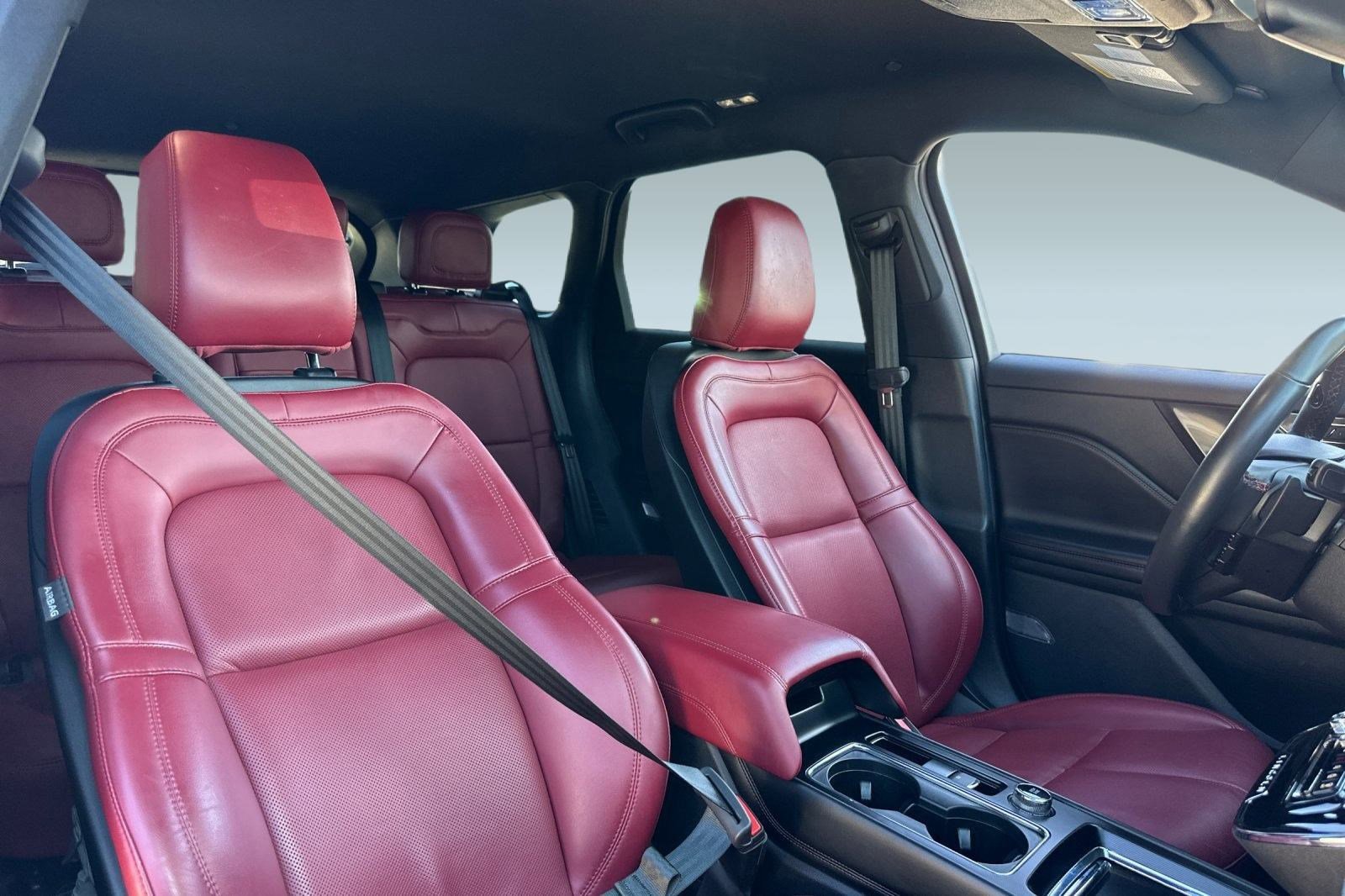 Used 2023 Lincoln Corsair Reserve w/ Jet Appearance Package image 30