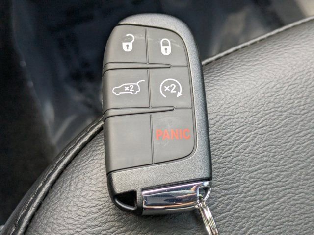 New 2026 Jeep Compass Latitude w/ Sun and Sound Group image 26