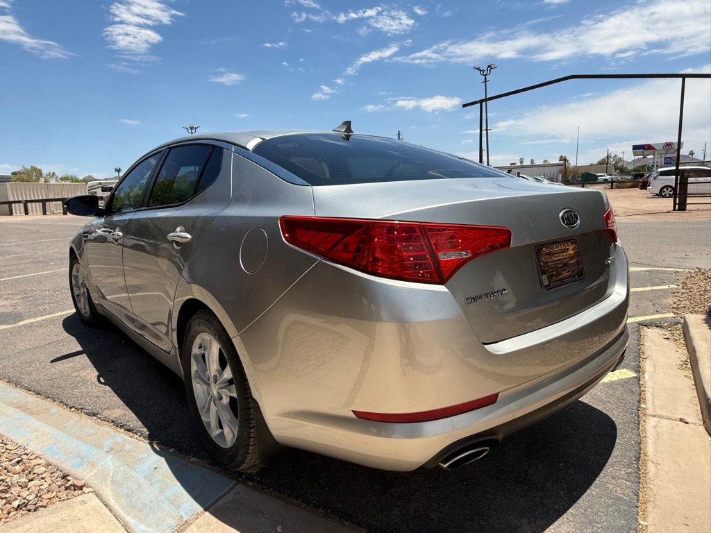 Used 2012 Kia Optima EX FWD image 5