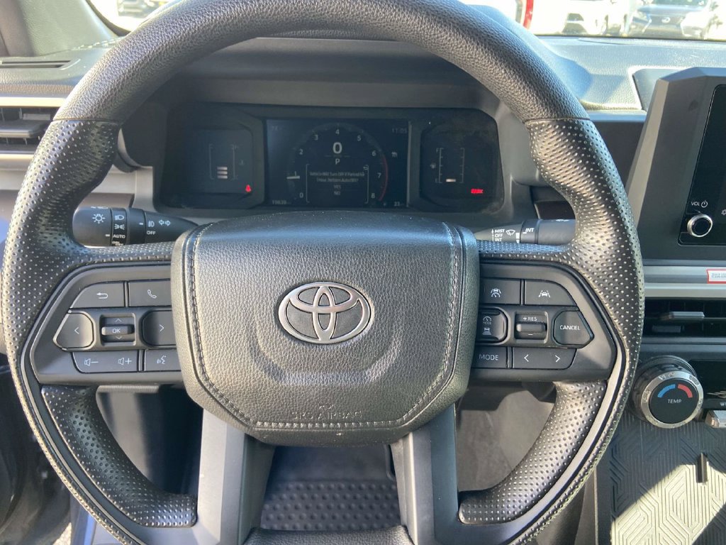 Used 2024 Toyota Tacoma SR5 AWD/4WD image 33