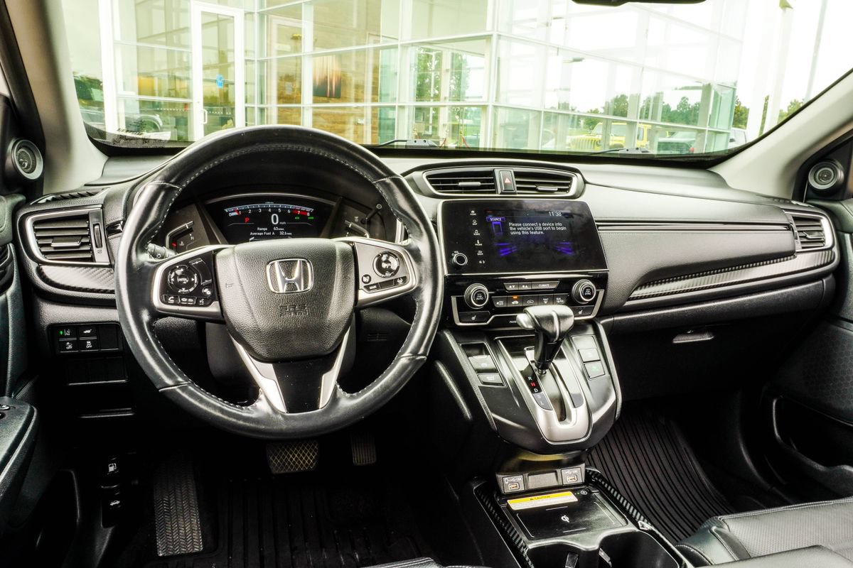 Used 2020 Honda CR-V Touring image 16
