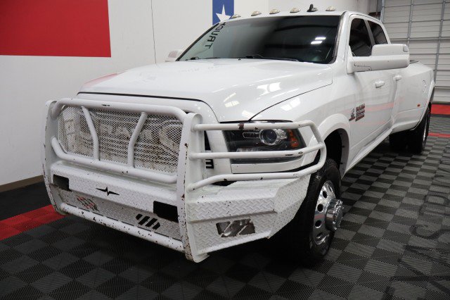 Used 2018 RAM 3500 Laramie w/ Sport Appearance Group AWD/4WD image 3