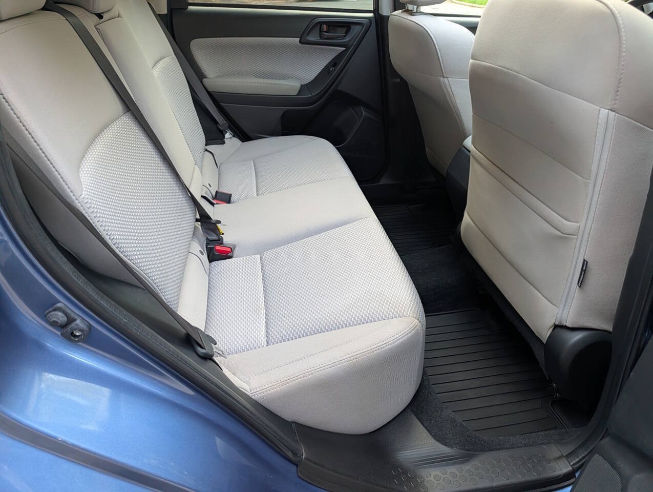 Used 2017 Subaru Forester 2.5i Premium w/ Protection Package #1 AWD/4WD image 29