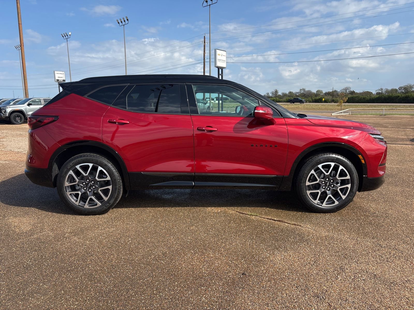 New 2026 Chevrolet Blazer RS w/ Driver Confidence II Package FWD image 7