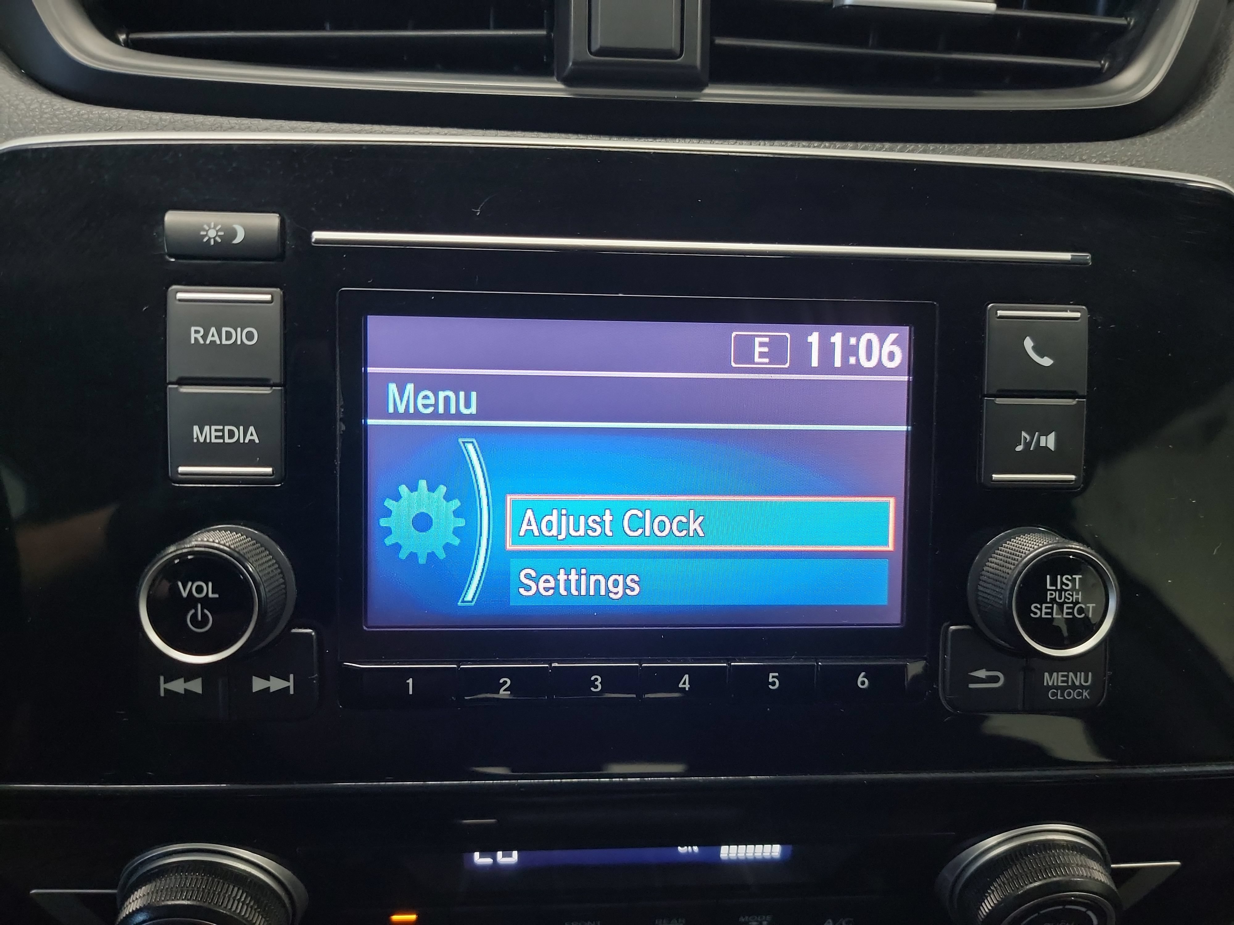 Used 2019 Honda CR-V LX image 22