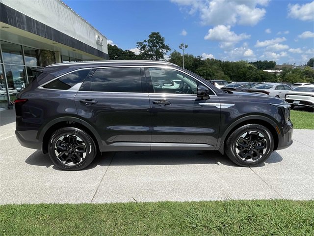 New 2025 Kia Sorento S image 20