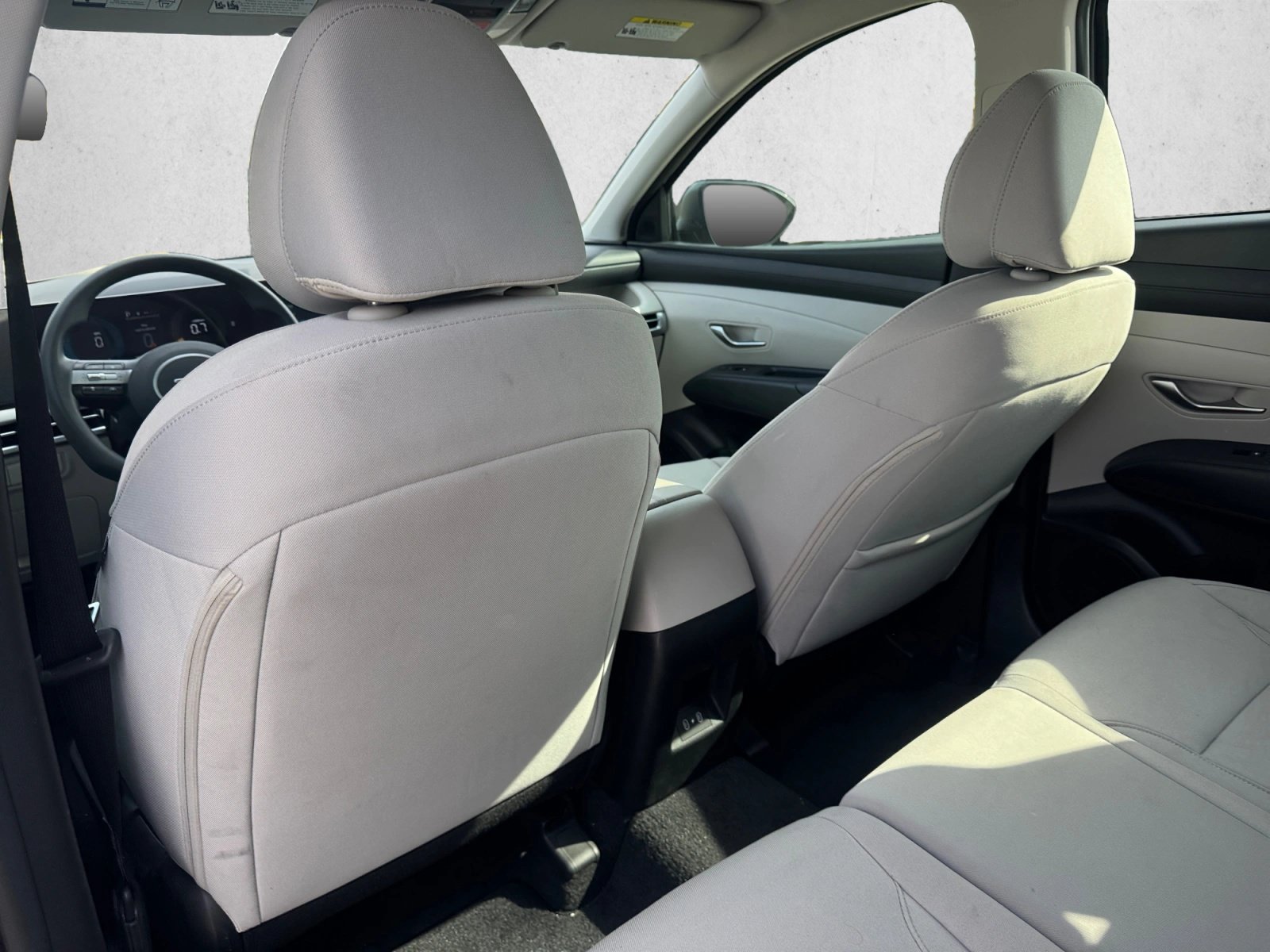 Used 2025 Hyundai Tucson SE FWD image 19