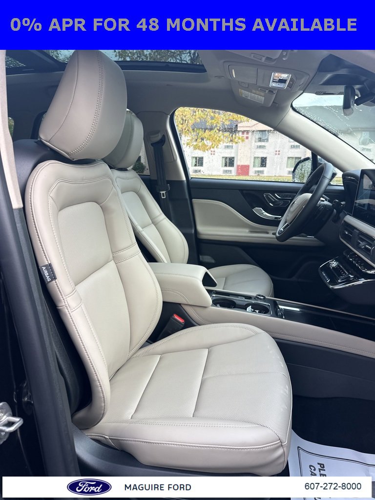 New 2025 Lincoln Corsair AWD w/ Equipment Group 101A image 13